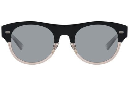 Gucci designer sunglasses front view